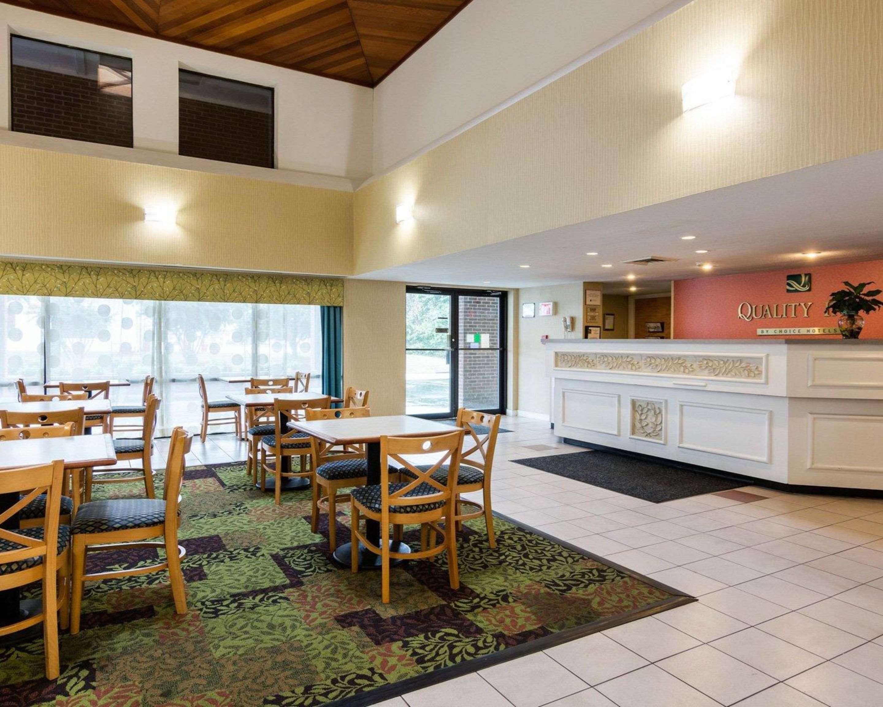 Rodeway Inn At Fort Lee Hopewell Exterior foto