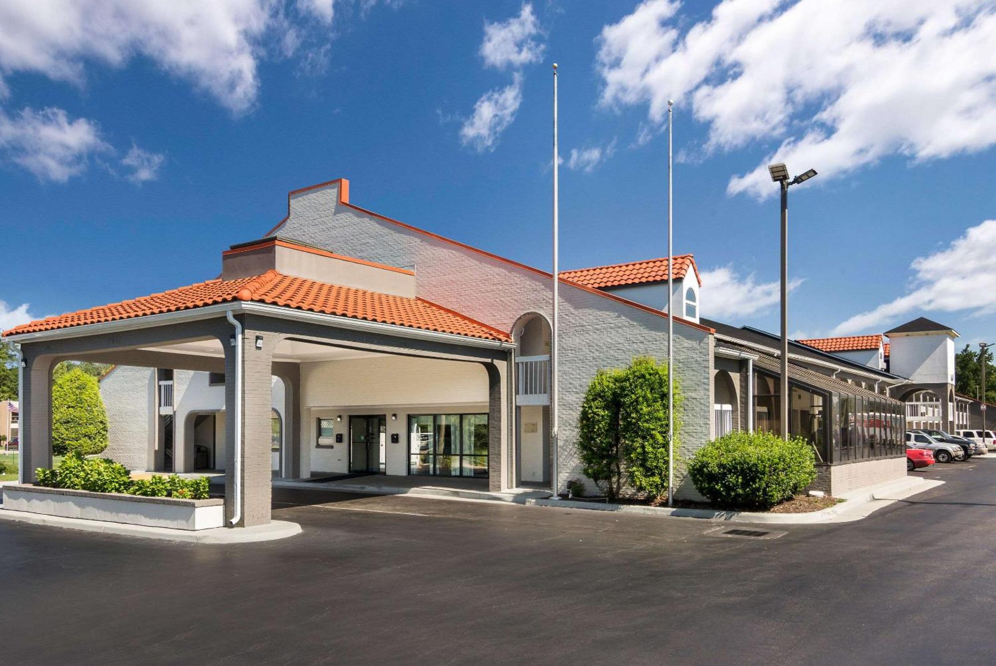 Rodeway Inn At Fort Lee Hopewell Exterior foto